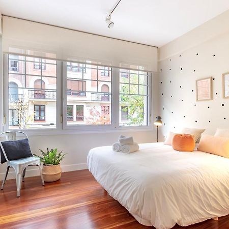 Gran Apartamento Con Estilo En El Centro De Bilbau Exterior foto