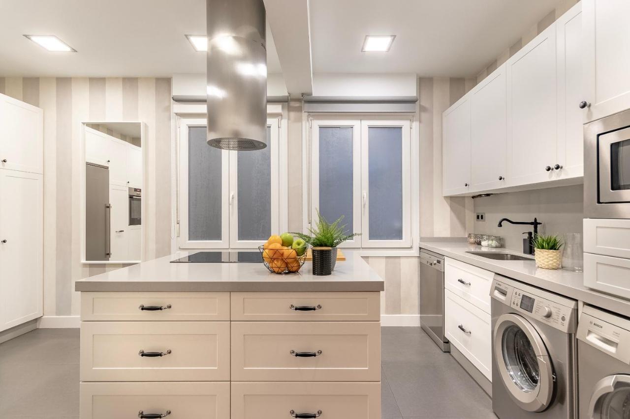 Gran Apartamento Con Estilo En El Centro De Bilbau Exterior foto