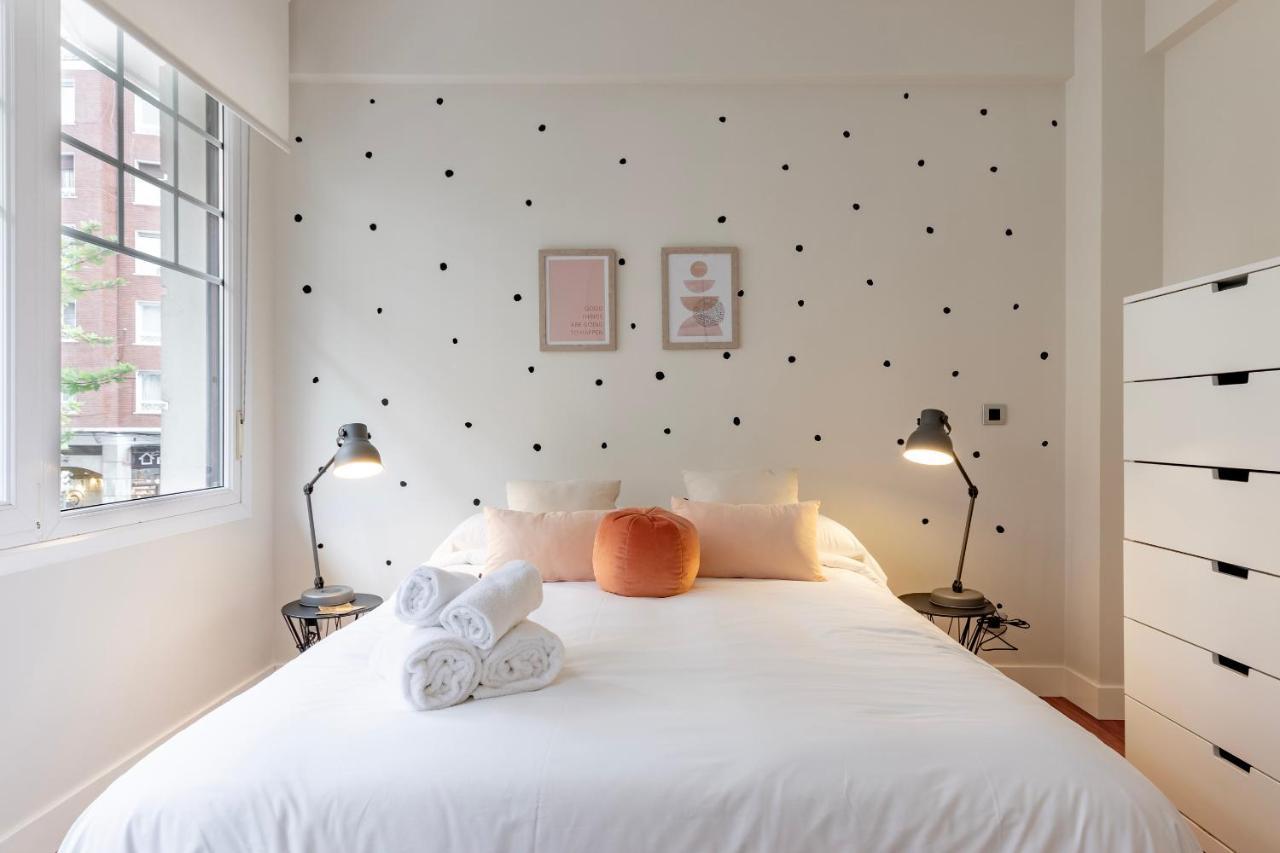 Gran Apartamento Con Estilo En El Centro De Bilbau Exterior foto