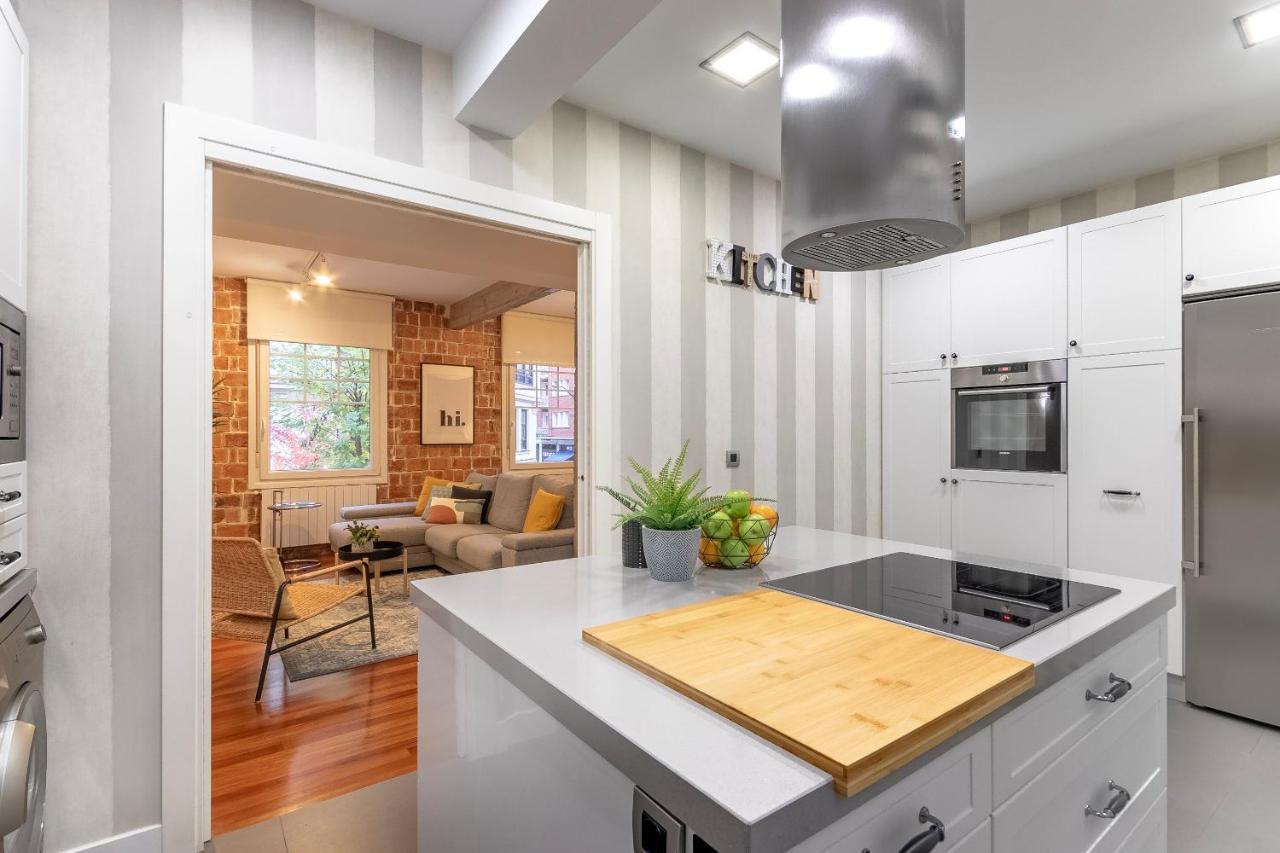 Gran Apartamento Con Estilo En El Centro De Bilbau Exterior foto